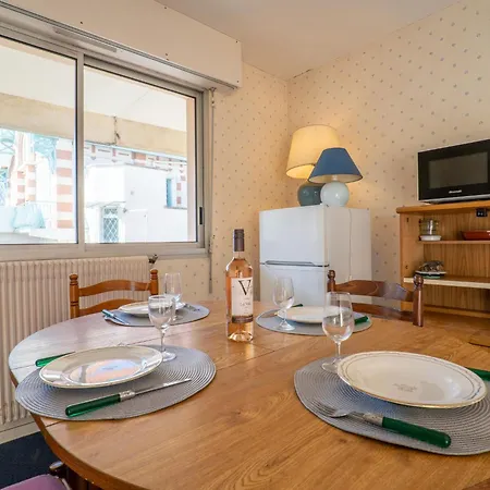Appartement Eugenie-3 By Interhome
