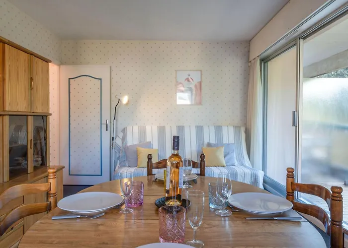 Eugenie-3 By Interhome *